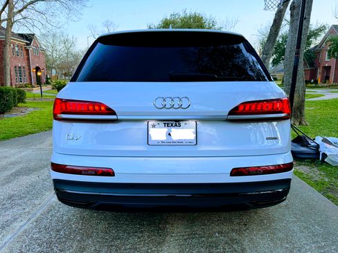 Used 2020 Audi Q7 3.0T Prestige image 6