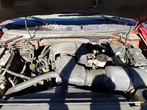 Used 2001 Ford F150 4x4 SuperCrew image 4