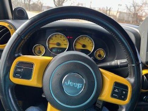 Used 2011 Jeep Wrangler Sport image 12