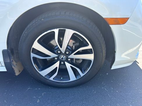 Used 2019 Honda Odyssey Elite image 29