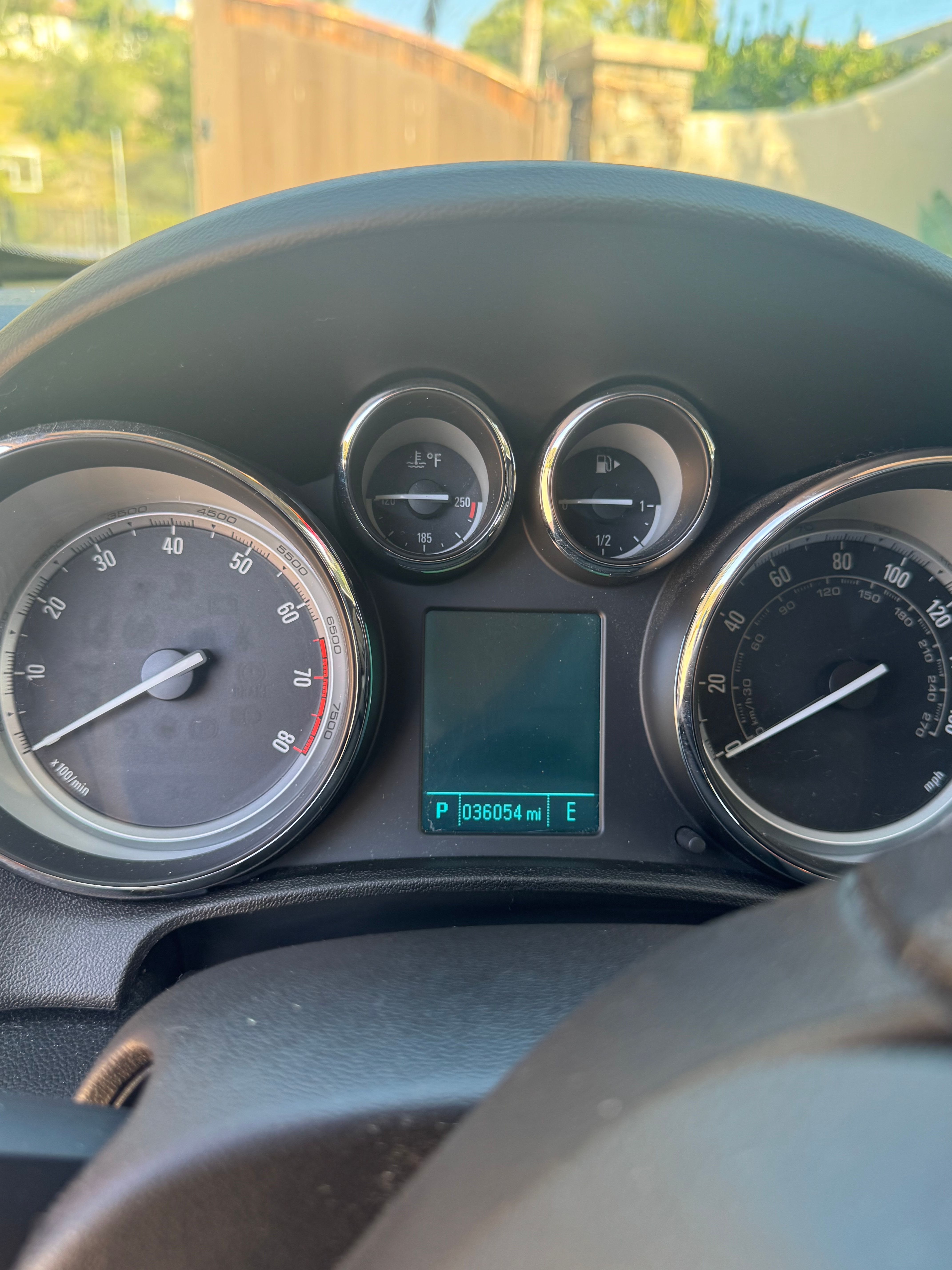 Used 2014 Buick Verano Convenience FWD image 5