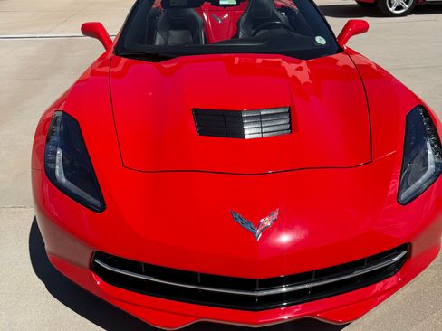 Used 2014 Chevrolet Corvette Stingray Convertible w/ Battery Protection Package RWD image 5