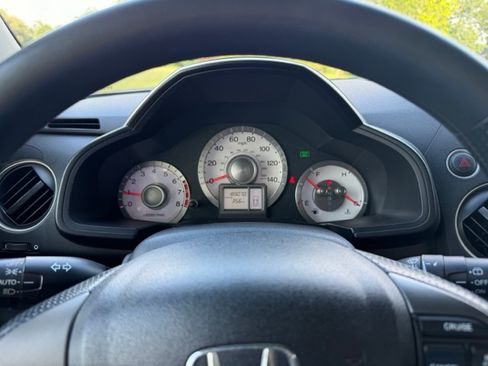Used 2011 Honda Pilot LX image 10