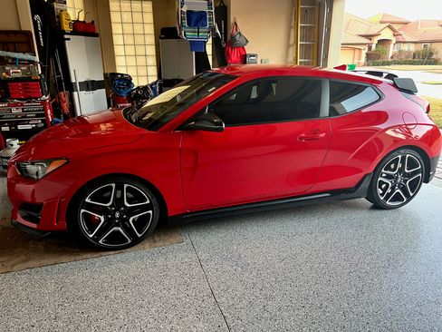Used 2020 Hyundai Veloster N w/ Performance Package image 1