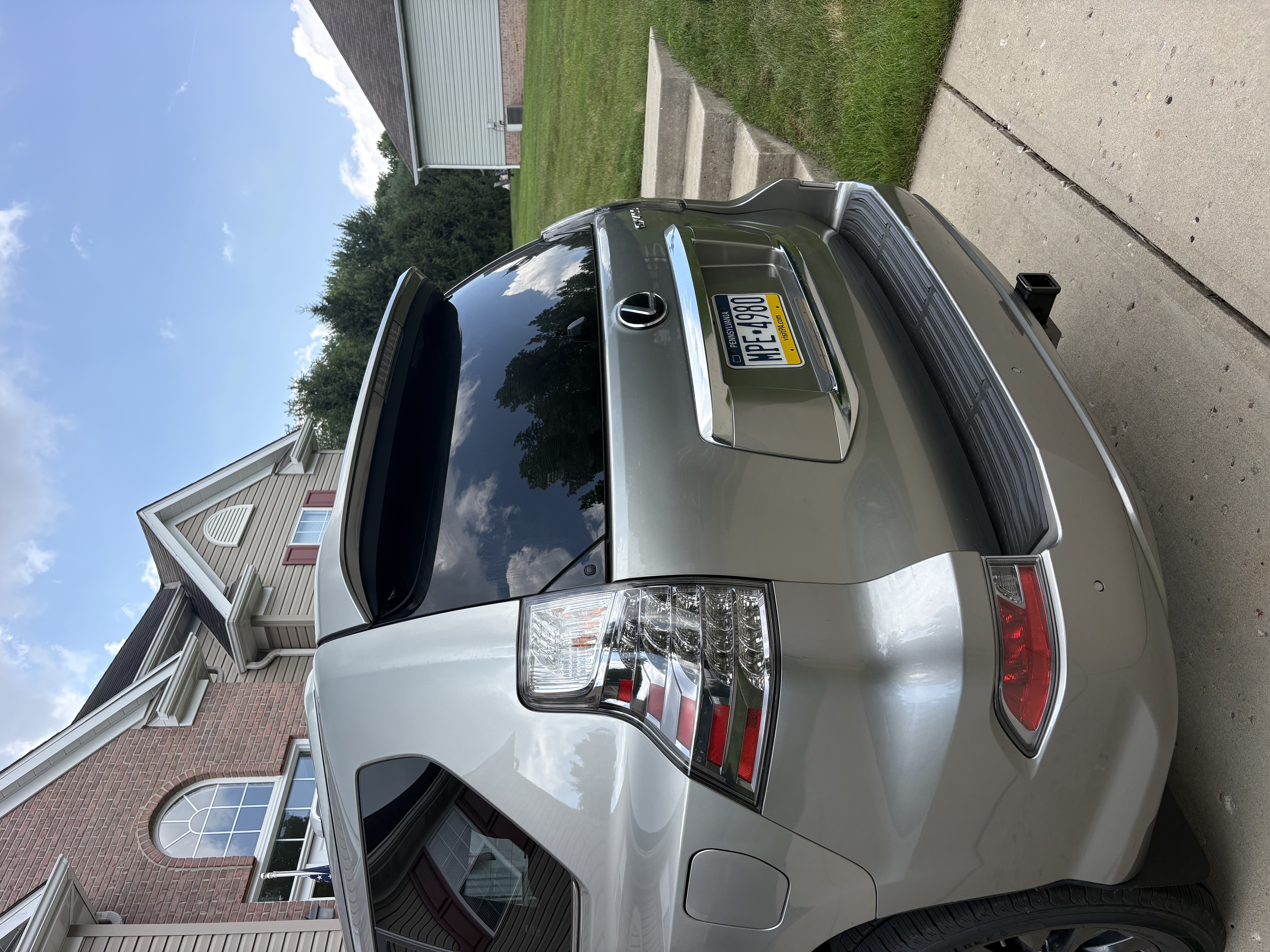 Used 2021 Lexus GX 460 Premium w/ Premium Package AWD/4WD image 4