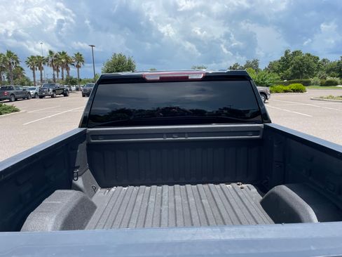 Used 2021 Chevrolet Silverado 1500 Custom Trail Boss image 9