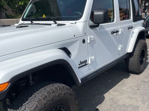 Used 2021 Jeep Wrangler Unlimited Sport image 5