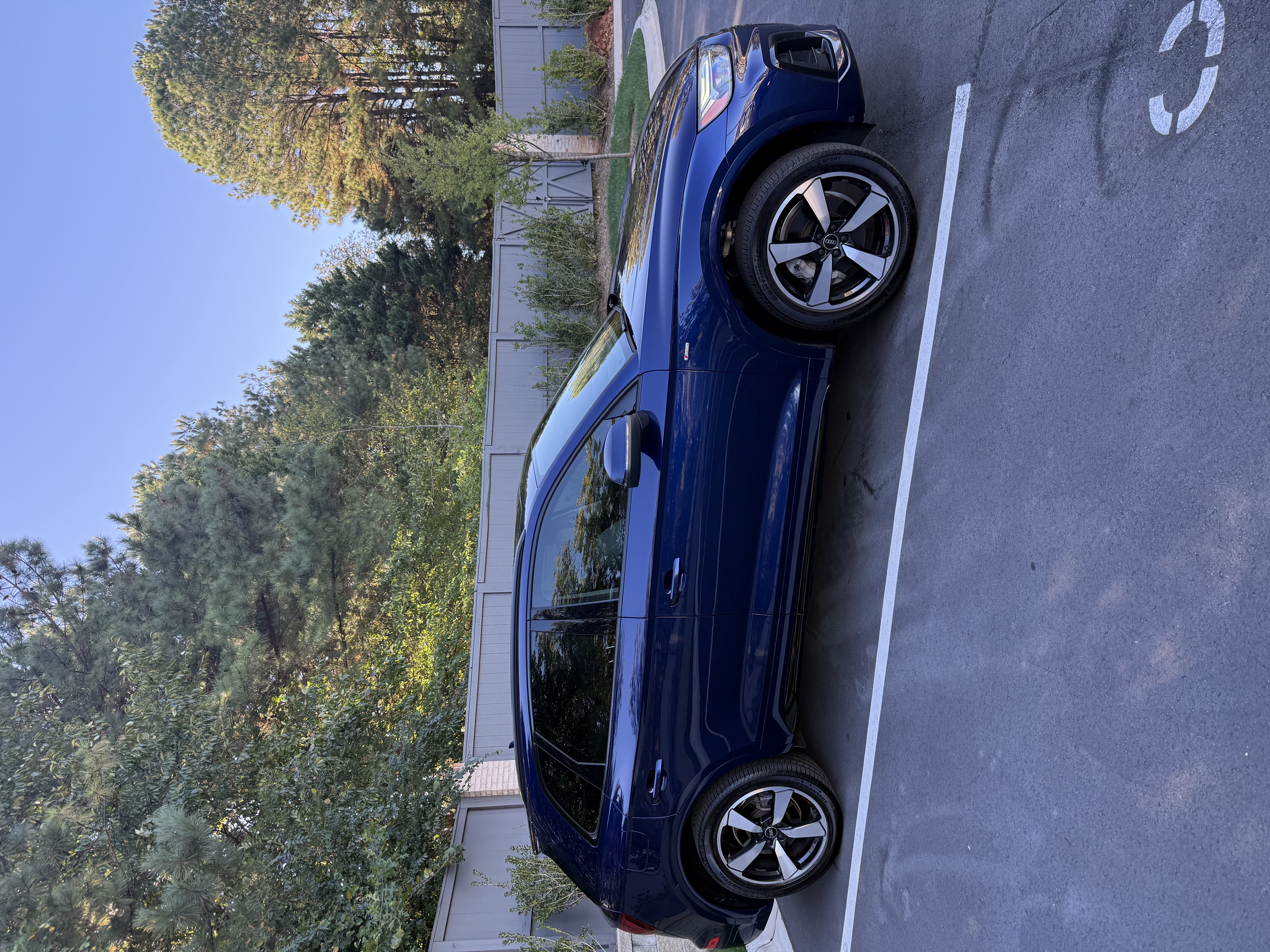 Used 2022 Audi Q5 2.0T Premium Plus w/ Premium Plus Package AWD/4WD image 8