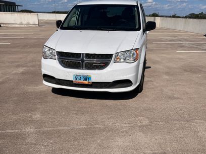 Used 2017 Dodge Grand Caravan SE w/ Power Window Group