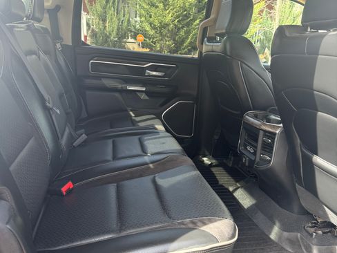Used 2019 RAM 1500 Laramie image 8