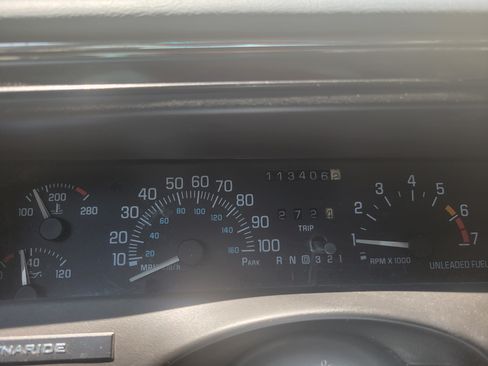 Used 1996 Buick Le Sabre Custom image 9