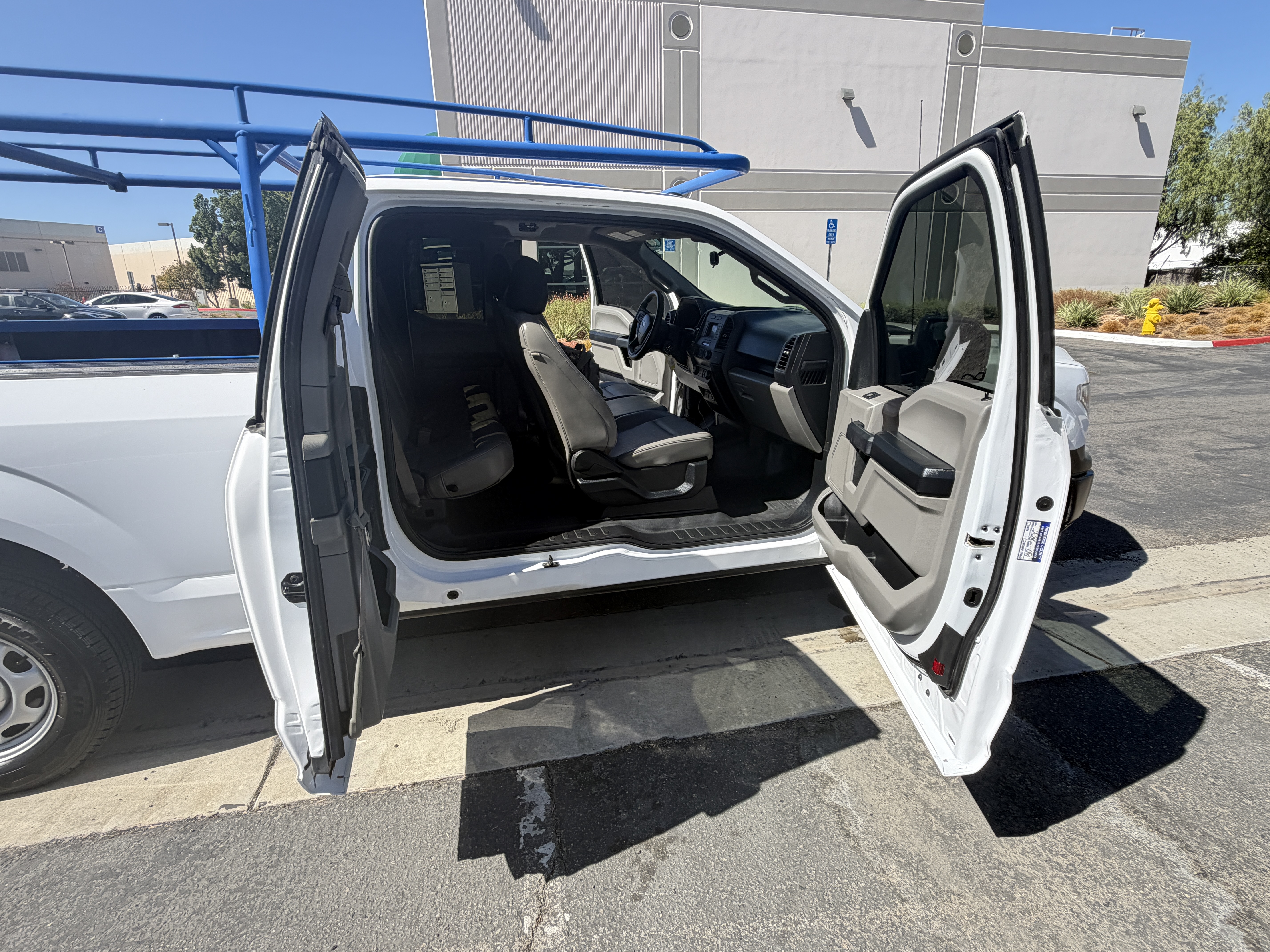Used 2019 Ford F150 XL w/ Equipment Group 101A Mid RWD image 4