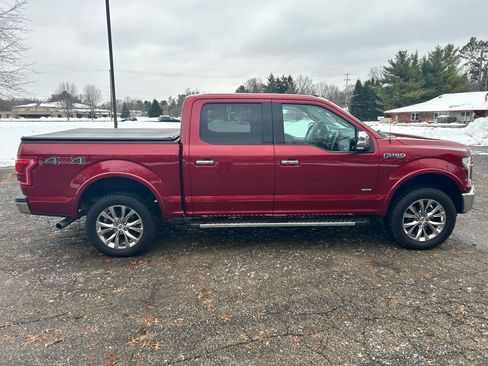 Used 2015 Ford F150 Lariat w/ Equipment Group 502A Luxury image 5