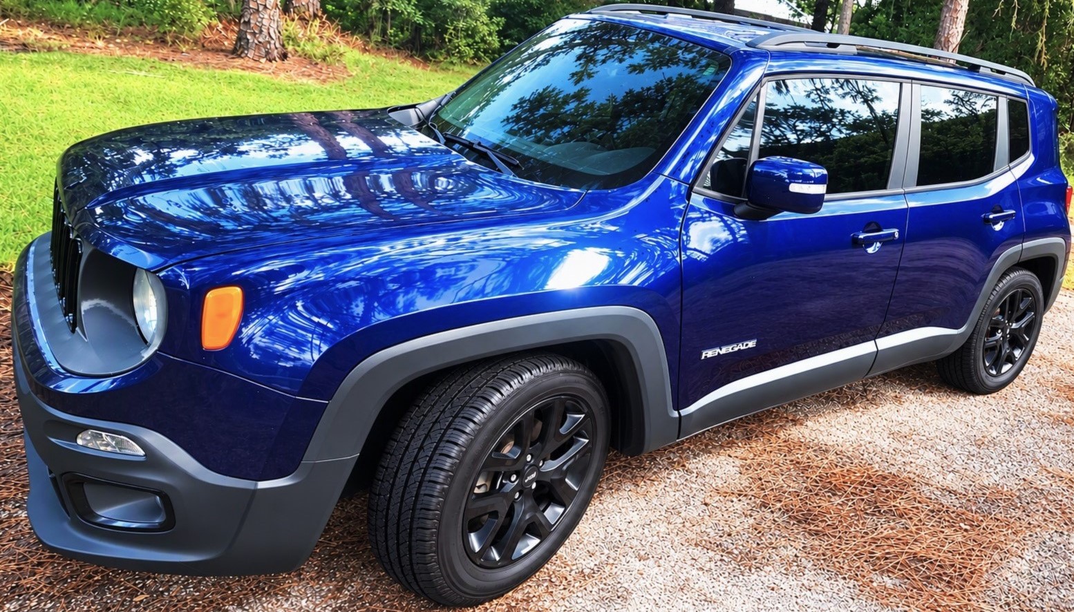 Used 2018 Jeep Renegade Altitude w/ Popular Equipment Group FWD image 1