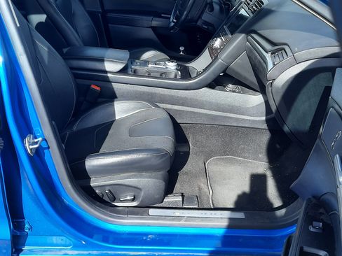 Used 2019 Ford Fusion Titanium image 8