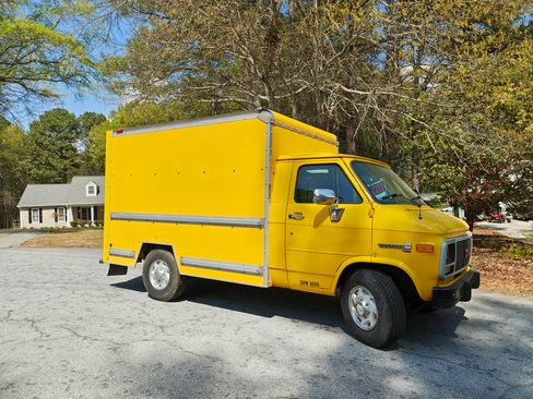 Used 1996 GMC G3500 Vandura image 4