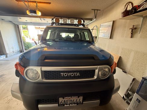 Used 2007 Toyota FJ Cruiser 4WD image 6