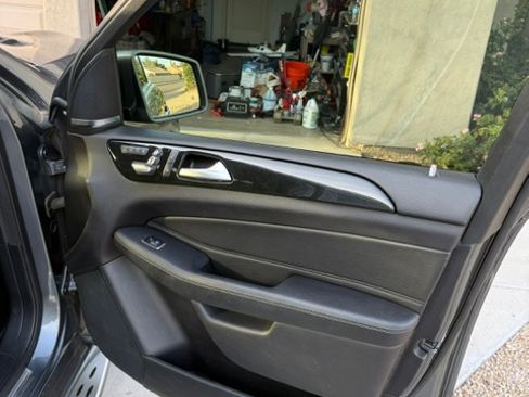 Used 2019 Mercedes-Benz GLS 450 450 4MATIC Sport Utility 4D image 28