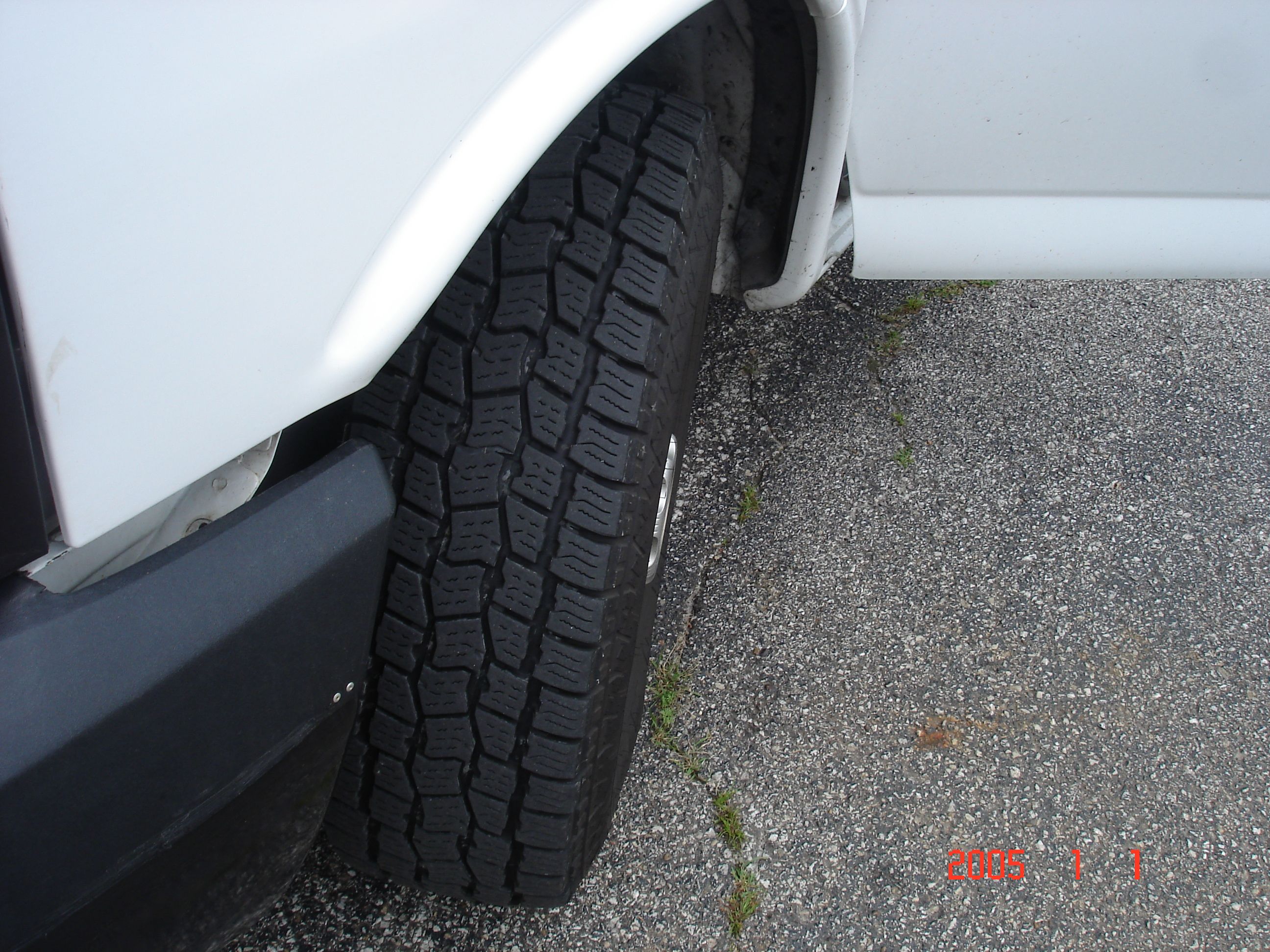 Used 2013 Chevrolet Express 2500 RWD image 17