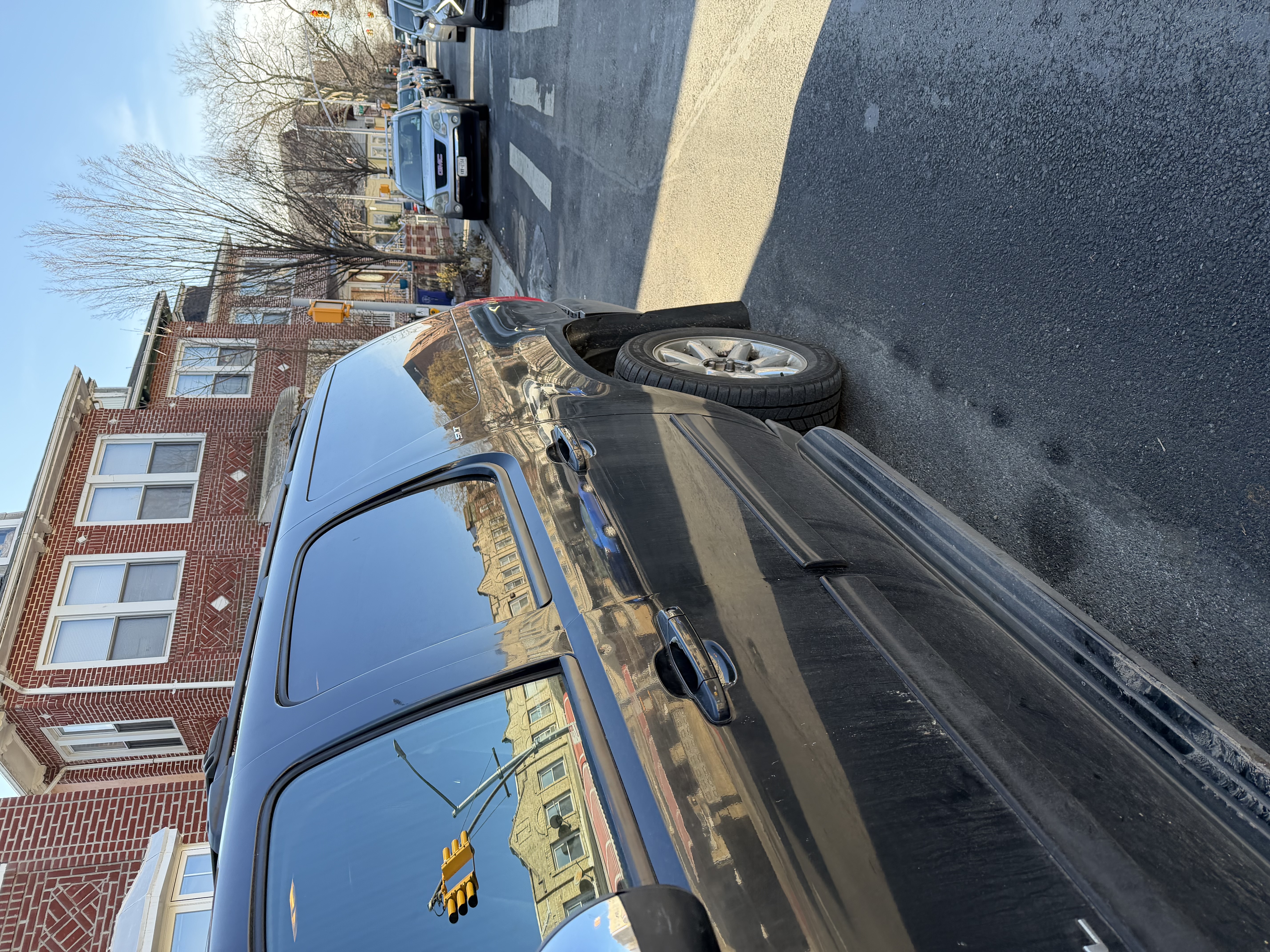 Used 2013 GMC Yukon XL SLT AWD/4WD image 12