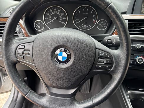 Used 2014 BMW 320i Sedan image 15