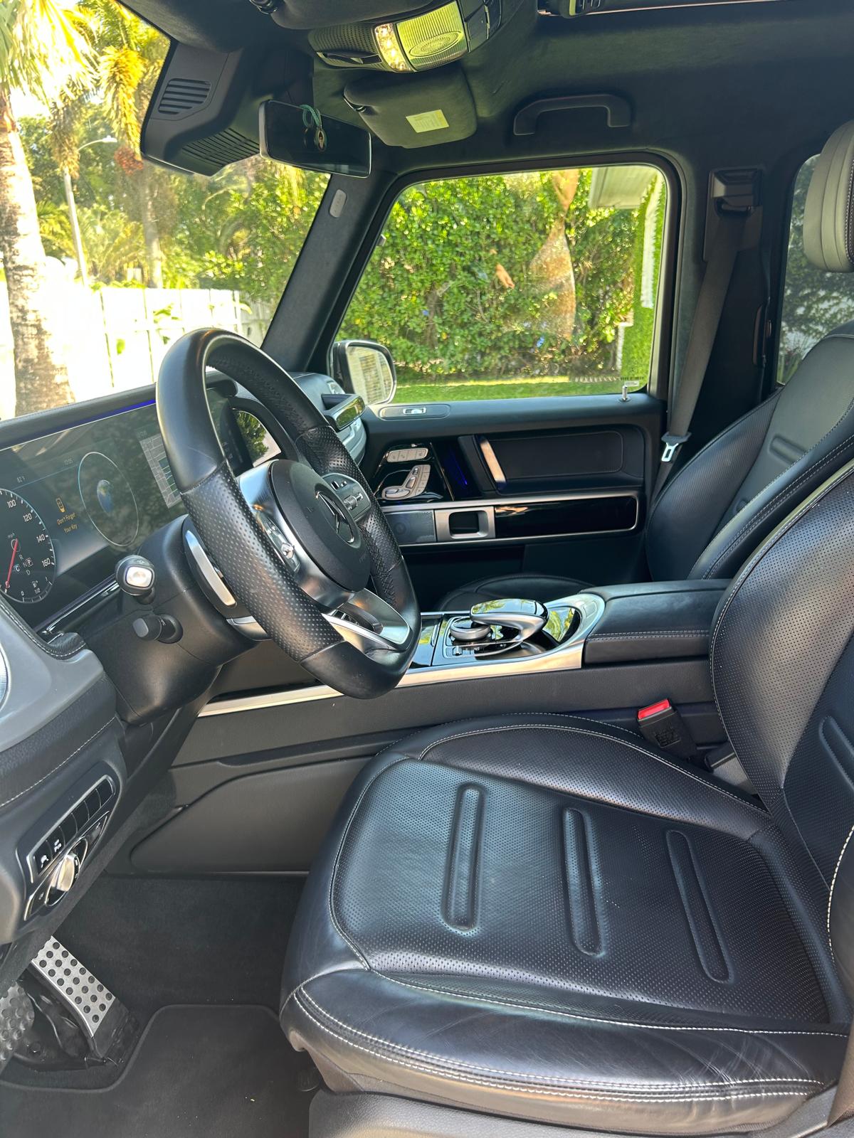 Used 2022 Mercedes-Benz G 550 image 2