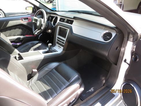 Used 2014 Ford Mustang Premium w/ Electronics Package RWD image 9