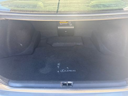 Used 2003 Lexus IS 300 image 10