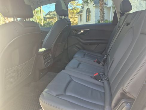 Used 2022 Audi Q7 2.0T Premium image 5