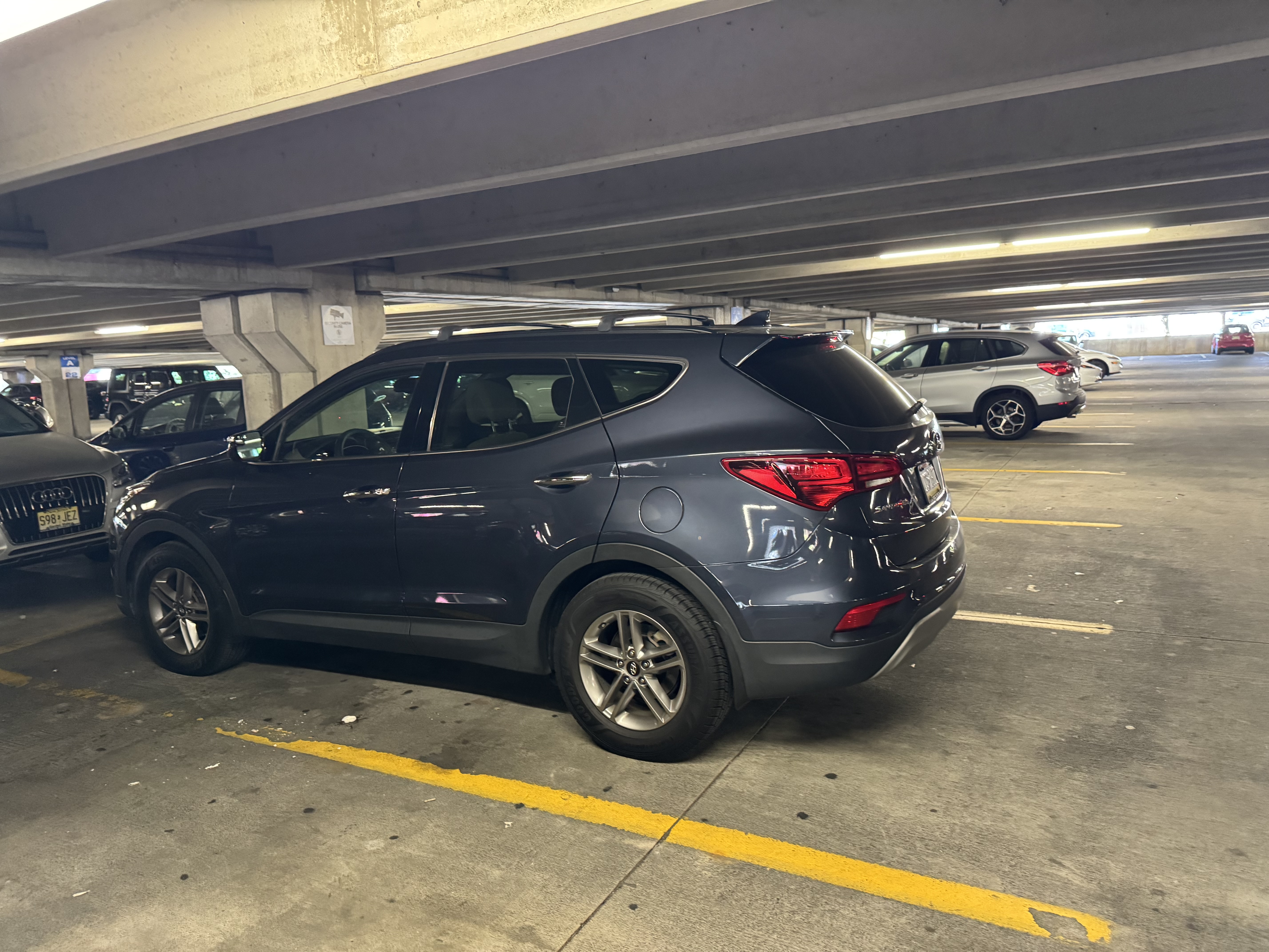 Used 2018 Hyundai Santa Fe Sport w/ 2.4L Value Package 02 AWD/4WD image 2