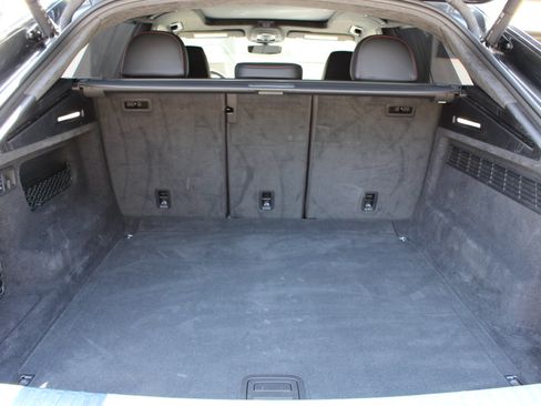 Used 2021 Audi RS Q8 Sport Utility 4D image 13