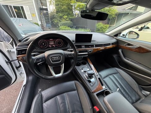 Used 2019 Audi A4 2.0T allroad Premium Plus w/ Premium Plus Package AWD/4WD image 12