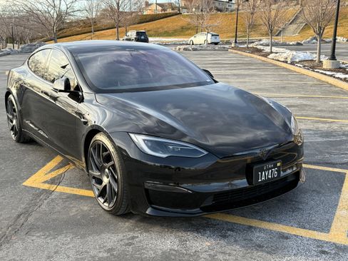 Used 2026 Tesla Model S image 1