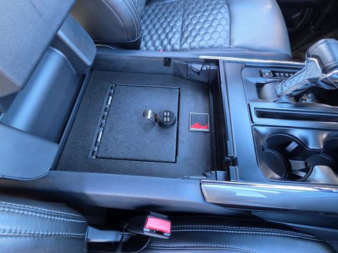 Used 2023 Ford F150 XLT w/ Equipment Group 302A High image 8