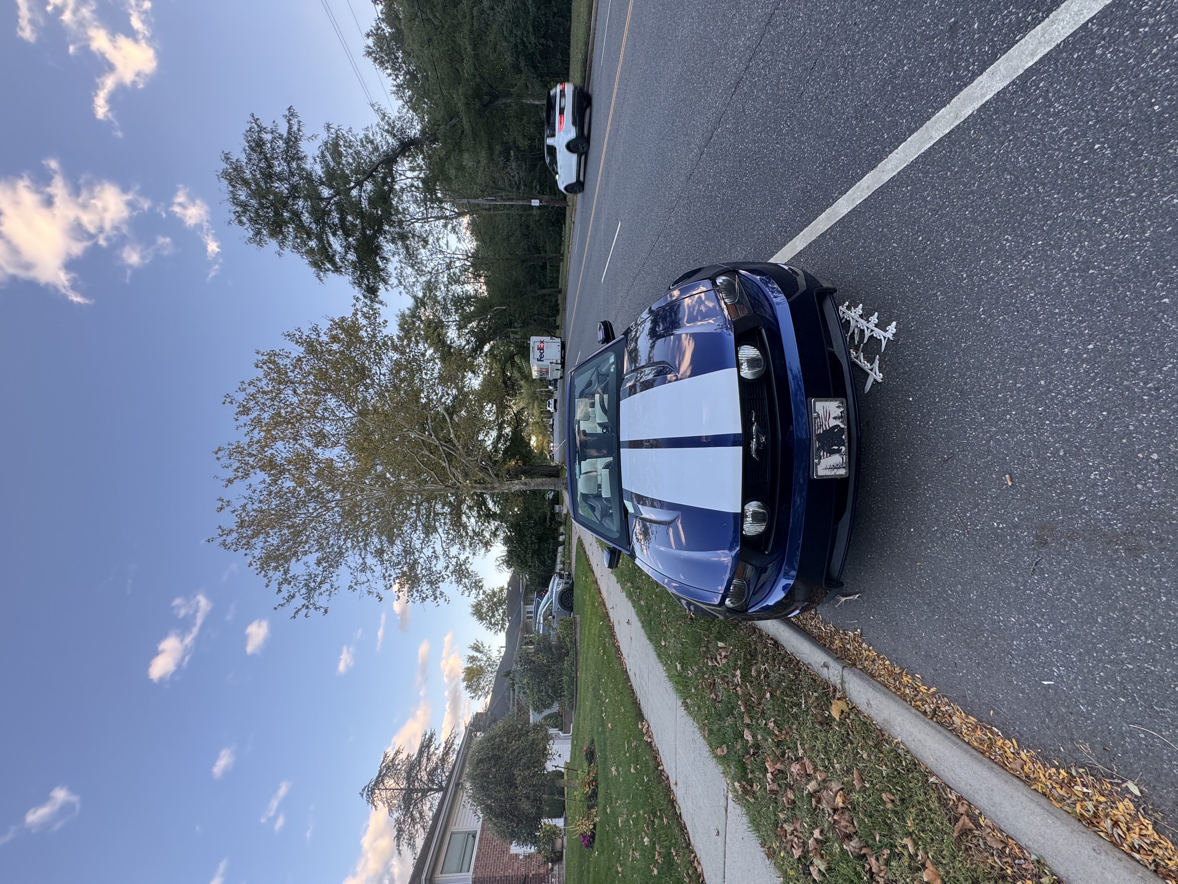 Used 2010 Ford Mustang GT Premium RWD image 17