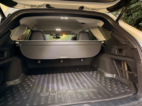 Used 2023 Subaru Outback Limited image 16