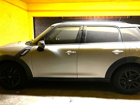 Used 2013 MINI Cooper Countryman S image 8