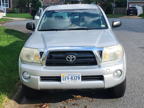 Used 2008 Toyota Tacoma PreRunner image 9