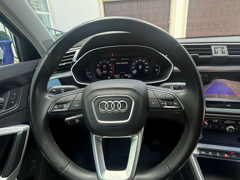 Used 2023 Audi Q3 2.0T Premium AWD/4WD image 5