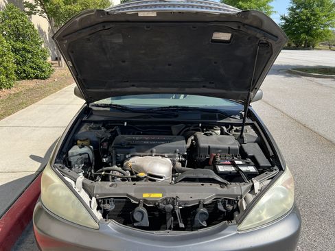 Used 2002 Toyota Camry XLE image 30