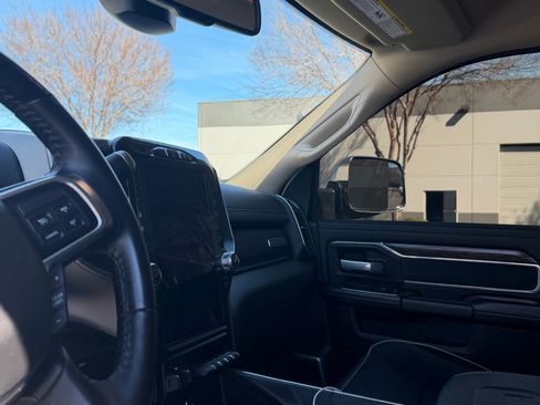 Used 2021 RAM 2500 Laramie AWD/4WD image 9