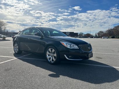 Used 2017 Buick Regal Premium w/ Driver Confidence Package #1