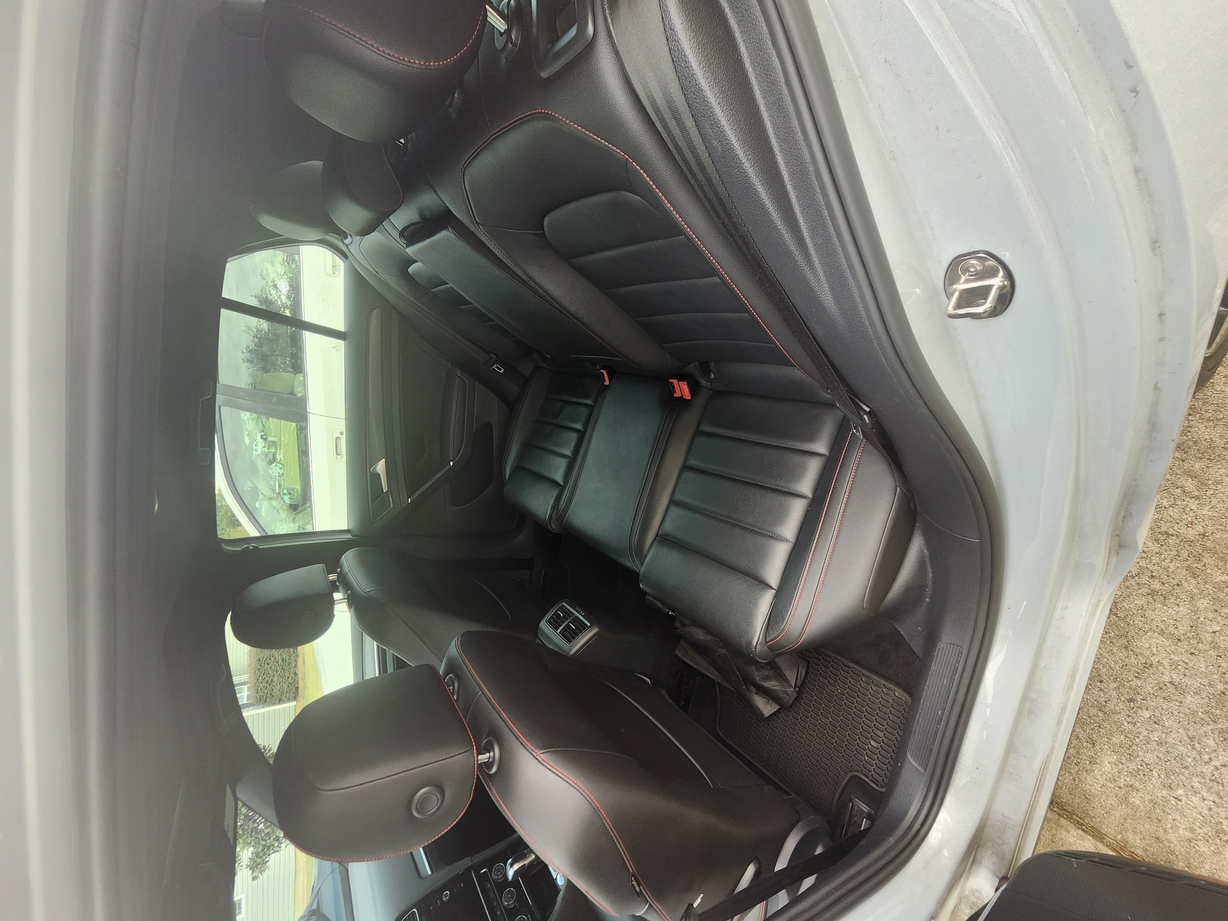 Used 2019 Volkswagen GTI SE w/ SE Experience Package FWD image 15