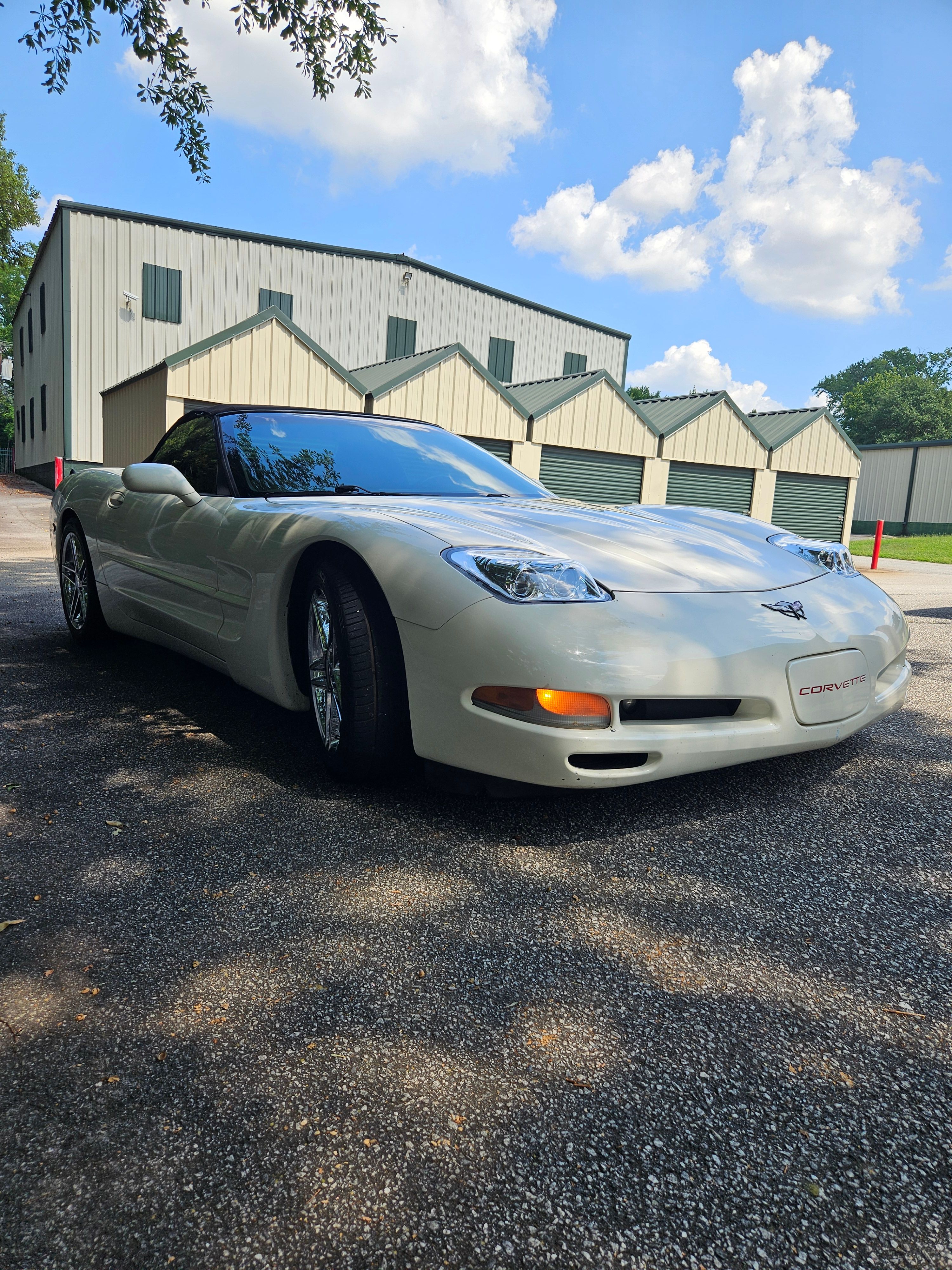 Used 2003 Chevrolet Corvette Convertible w/ Preferred Equipment Group1 RWD image 4