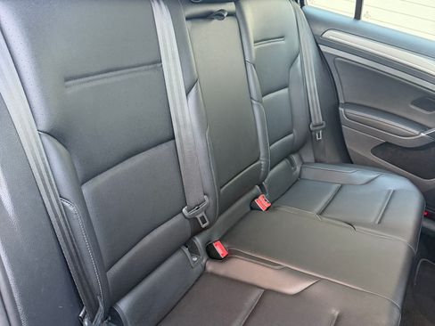 Used 2017 Volkswagen Golf Alltrack SE AWD/4WD image 17