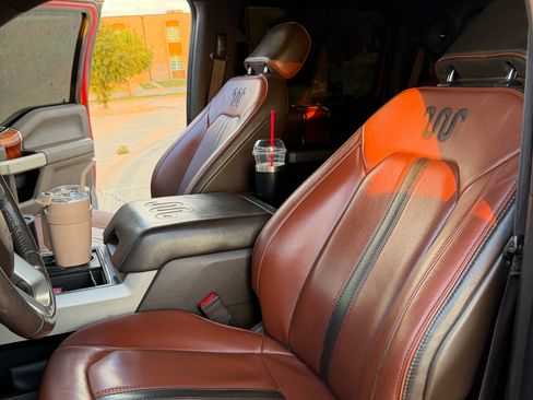 Used 2019 Ford F250 King Ranch w/ King Ranch Ultimate Package AWD/4WD image 17