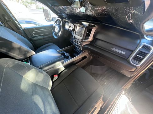 Used 2021 RAM 3500 Big Horn w/ Level 1 Equipment Group image 13