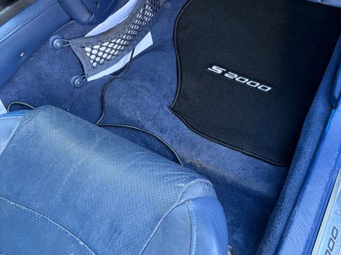 Used 2005 Honda S2000 image 12