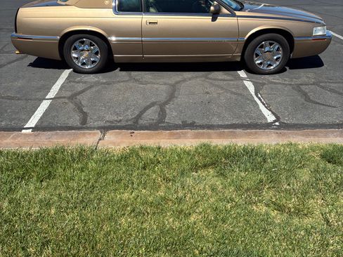 Used 1999 Cadillac Eldorado w/ Comfort/Convenience Pkg image 5