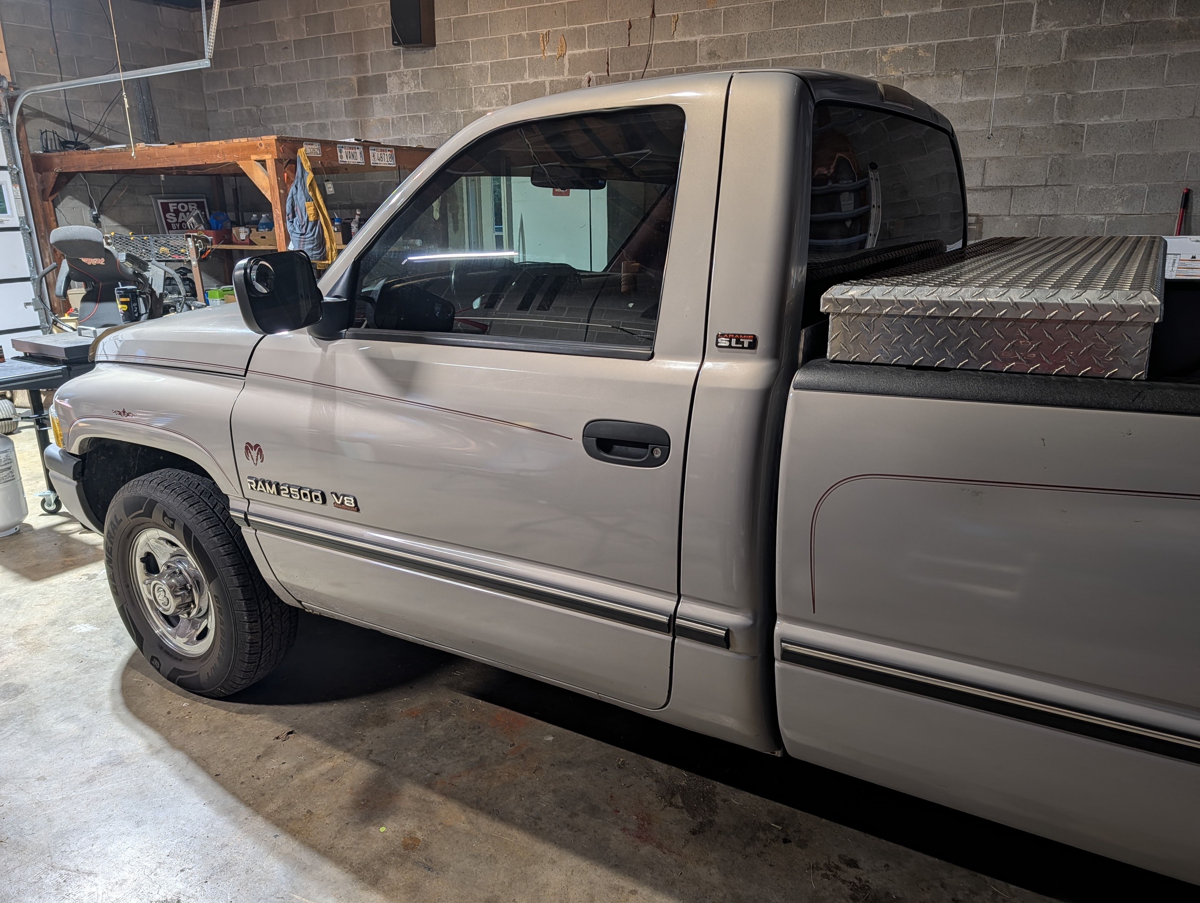 Used 1995 Dodge Ram 2500 Truck 2WD Regular Cab image 12